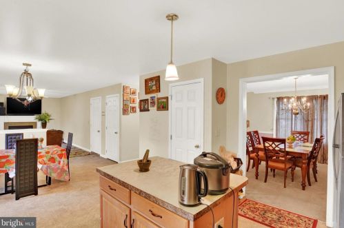 3244 Jonagold Dr, Harrisburg PA 17110-9129 exterior