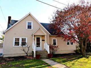 860 Halfmoon St, Wingate, PA 16823-2706