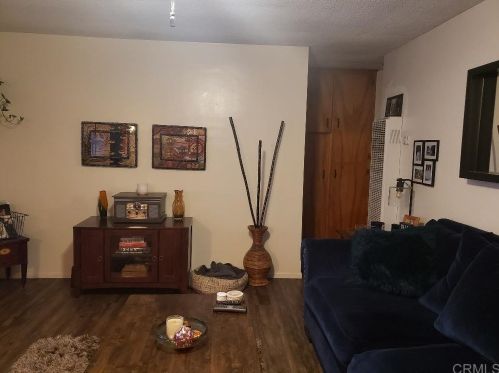 618 11th Ave, Escondido CA  92025-4720 exterior