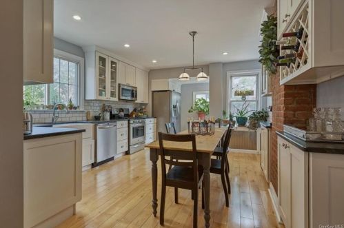 152 Urban St, Mount Vernon NY  10552-3211 exterior
