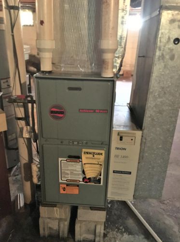 326 Blagrove St, Richwood OH  43344-1015 exterior