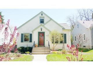 2621 Garfield St, Minneapolis, MN 55418-3015