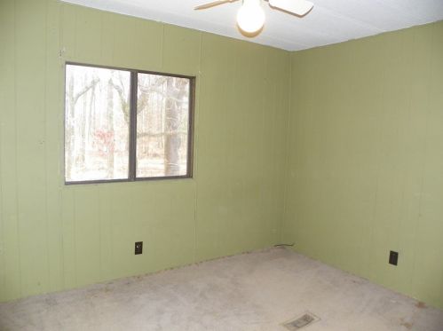 21390 Neiltown Rd, Pleasantville PA  16341-9452 exterior
