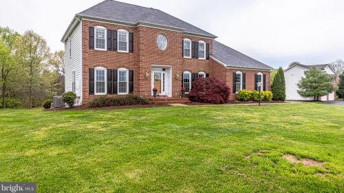 14881 Vint Hill Rd, Nokesville, VA 20181-1211