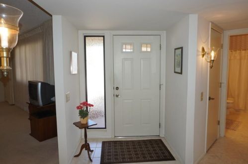 12707 Crystal Lake Dr, Sun City, AZ 85375-2567