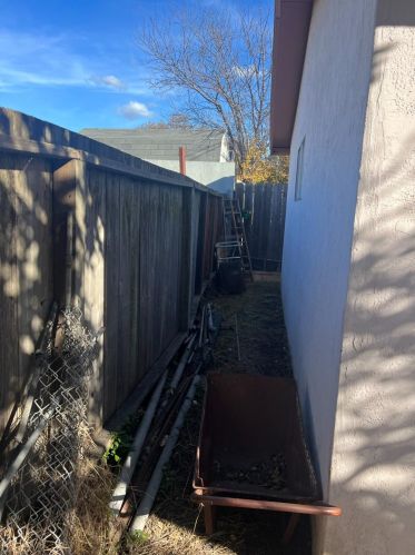 1117 Parker St, Berkeley CA  94702-2223 exterior