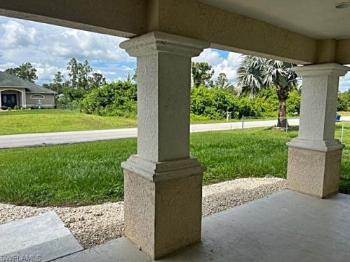 1247 Eclair St, Lehigh Acres, FL 33974-4611