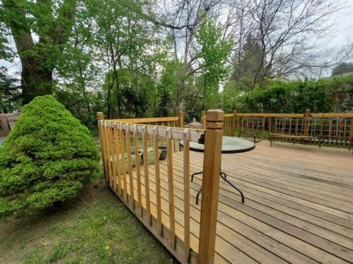 513 Pennsylvania Ave, Hermitage PA  16121-1853 exterior