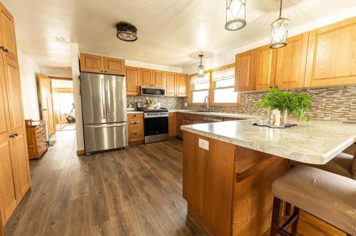 331 Monroe St, Tomah, WI 54660-2147