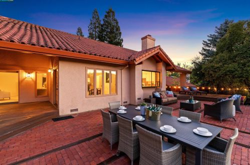712 Liquidamber Pl, Danville, CA 94506-4528