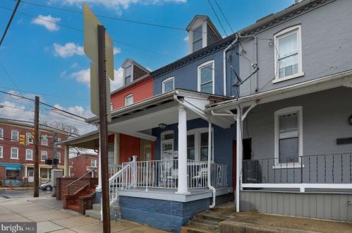 877 Prince St, Lancaster PA  17603-5811 exterior