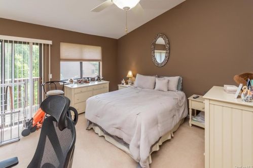 135 Swan Ct, Poughkeepsie NY  12603-6971 exterior