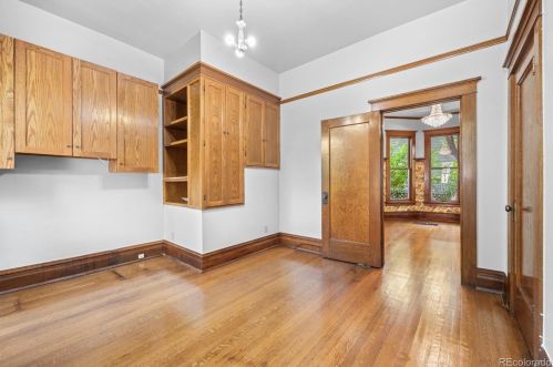 372 Ogden St, Denver CO 80218-3812 exterior