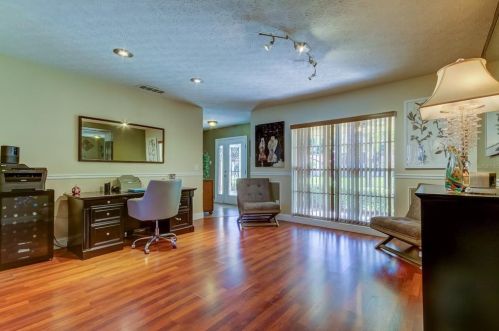 17606 Whistling Ln, Lutz FL  33549-5603 exterior