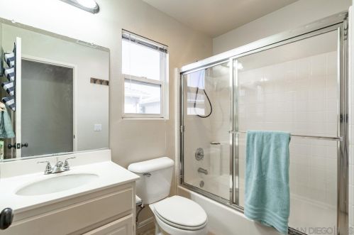 2813 Cyn Ave, San Diego CA 92123-5427 exterior