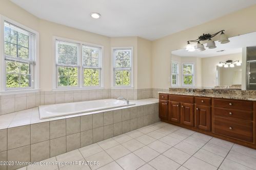 2 Wilson Blvd, Jackson Twp NJ  08527-3433 exterior