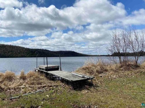 4818 Birch Ln, Silver Bay, MN 55614-3639