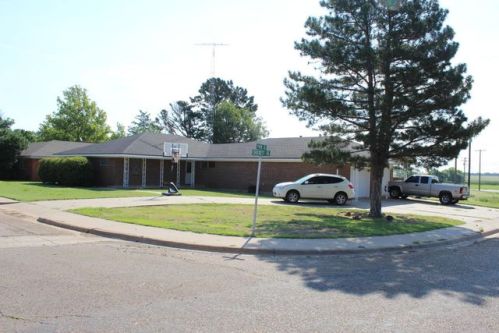 30 Crockett Dr, Vigo Park, TX 79088-1430