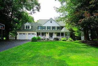 52 Mann Blvd, Clifton Park Center, NY 12065-2624