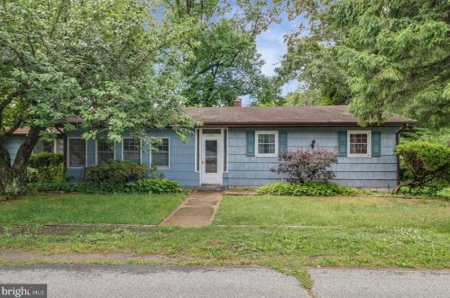 118 Lakeview Ave, Dover DE  19901-5132 exterior