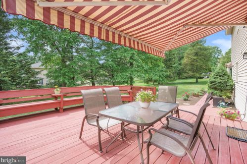 13 Beth Dr, Prospectville PA 19002-1930 exterior