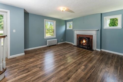 24 Burnside Ave, Plainville CT  06062-2806 exterior