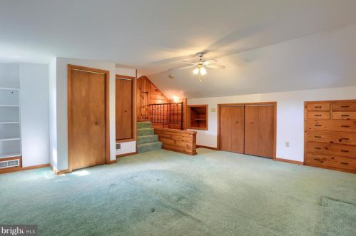 6114 Blue Grass Ave, Harrisburg PA 17112-2327 exterior