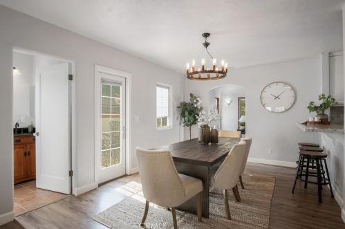 4264 Pepperwood Ave, Long Beach CA  90808-1534 exterior