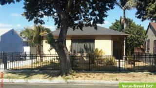 1617 Pine St, Compton, CA 90221-1348
