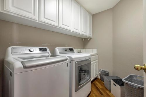 750 Joshua Dr, Hollister CA  95023-5671 exterior