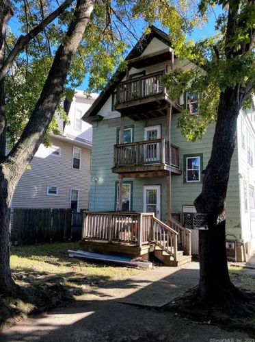 221 Spring St, Bridgeport CT  06608-1149 exterior