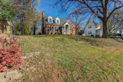 3636 Dickens Ave, Cincinnati, OH 45213-2109