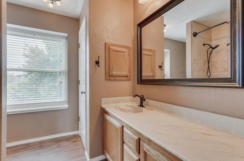 1401 Sedalia Ct, Lewisville TX  75028-2136 exterior