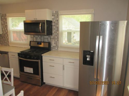 5330 27th St, Milwaukee WI  53221-3724 exterior