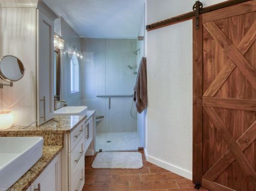 4535 Del Rio Ln, Bonita Springs FL 34134-7236 exterior