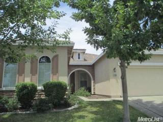 1860 Charm Way, Sacramento, CA 95835-1919