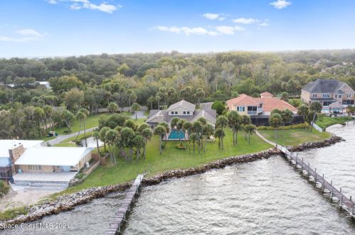 3616 Indian Riv Dr, Cocoa FL 32926-8705 exterior