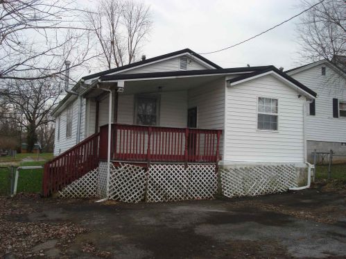 141 Elmarch Ave, Shadynook, KY 41031-2328