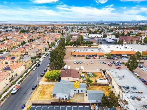 1061 18th St, San Diego CA 92154-1901 exterior