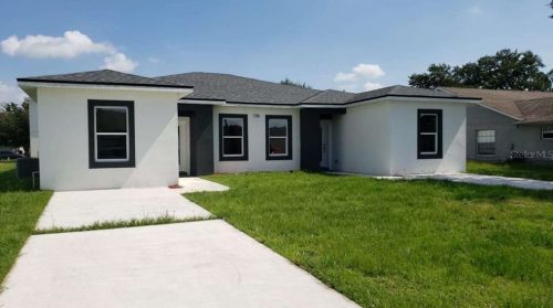 733 Lucaya Dr, Kissimmee, FL 34758-3231