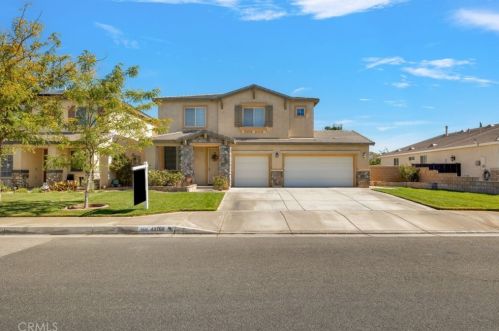 43760 58th St, Lancaster, CA 93536-7153