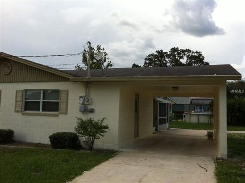 501 Ridge Pl, Tavares, FL 32778-2825