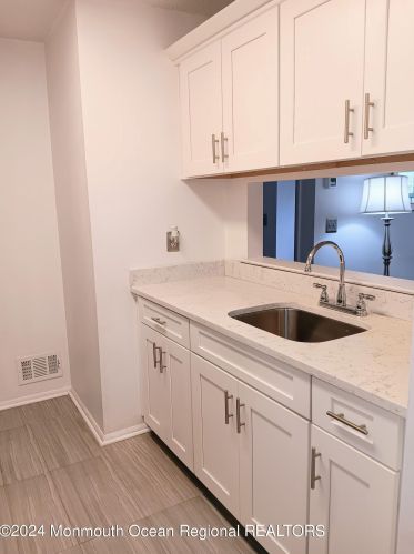 33 Azalea Cir, Jackson Twp NJ  08527-2555 exterior