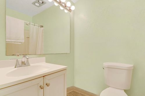 910 Shorewinds, Fort Pierce FL 34949-1537 exterior