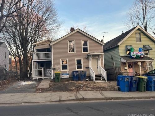160 Cooke St, Waterbury, CT 06710-2325