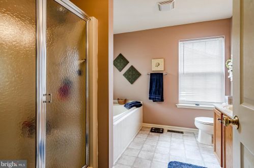 222 Clarkdale Ln, Gilbertsville PA  19525-9357 exterior