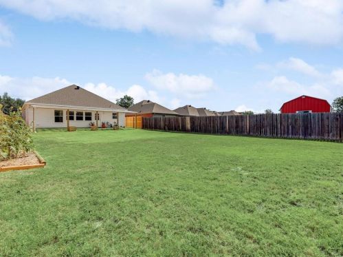 3429 Shelby Ave, Greenville TX  75402-6152 exterior