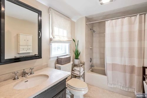 139 Grant St, Ridgewood NJ  07450-4008 exterior