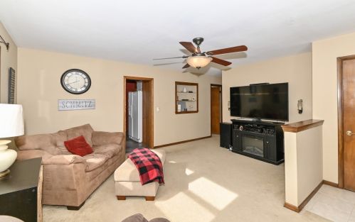 2609 63, Milwaukee WI 53219-2640 exterior