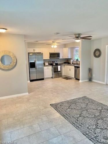 10 Charwood Cir, Lehigh Acres, FL 33936-5914